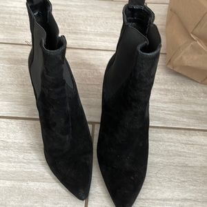 Steve Madden suede boots